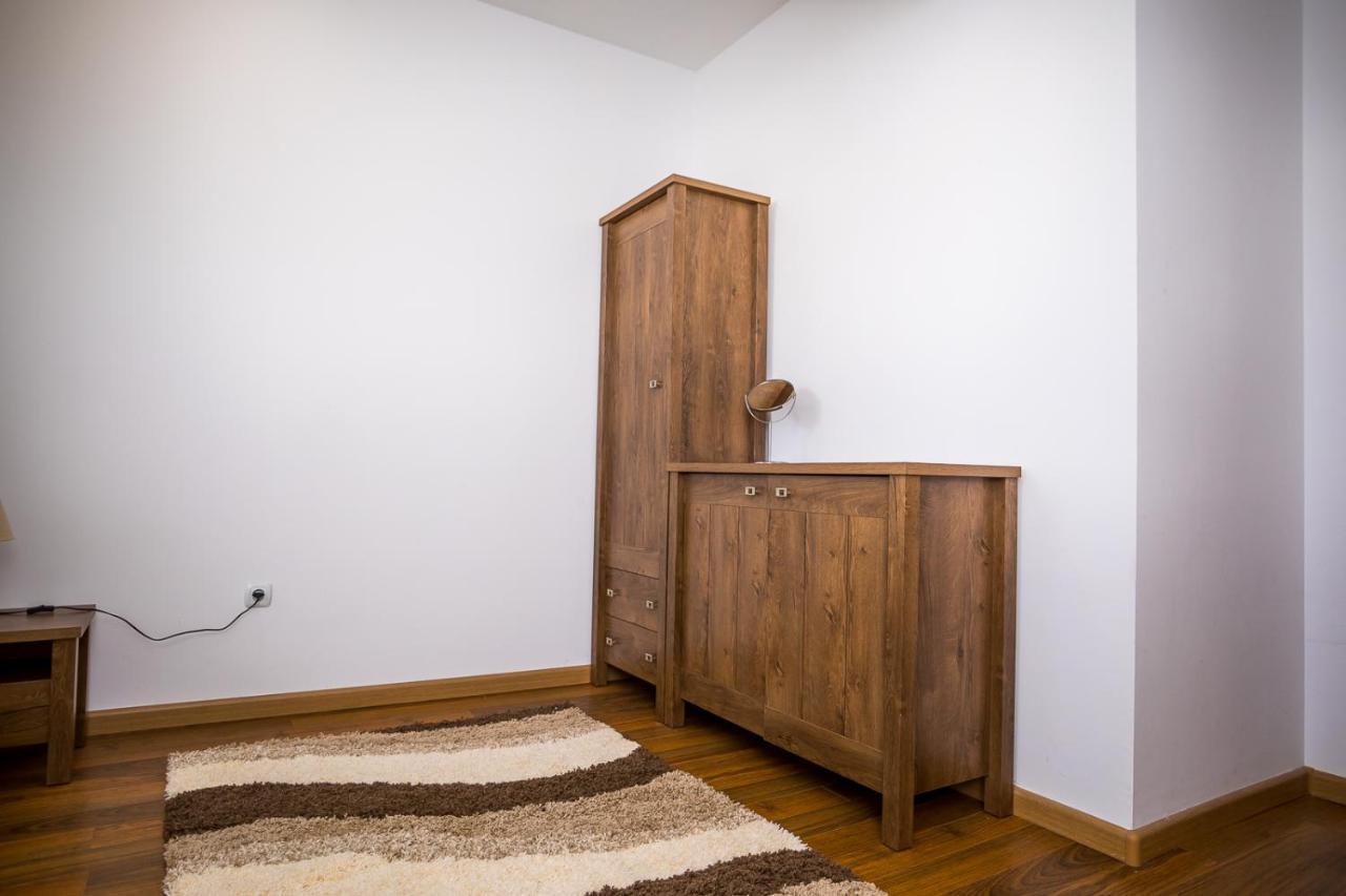 Old City Square Apartment Lovetsj Buitenkant foto