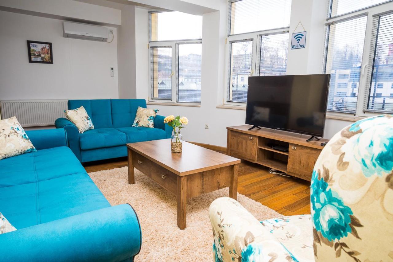 Old City Square Apartment Lovetsj Buitenkant foto